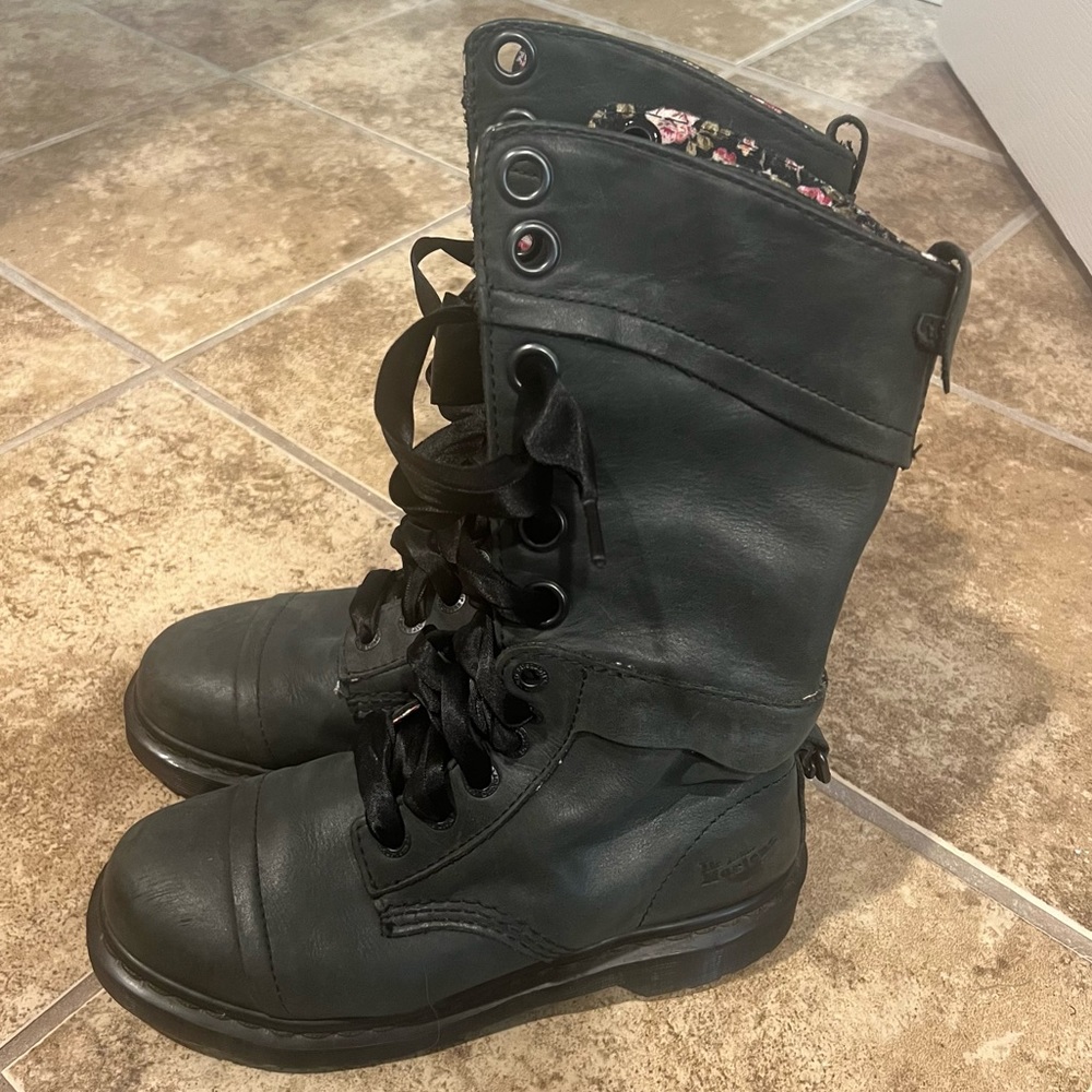 Dr. Martens Silk Lace Up Combat Moto Boot • Size 7 W • Leather